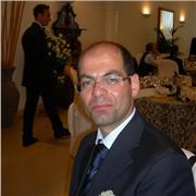 diplomato in lettere classiche sono disponibile per impartire lezioni di italiano e non solo a bambini di scuola elementare e ragazzi di scuola media